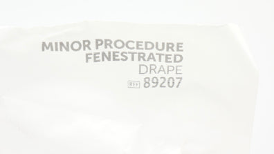 Halyard 89207 Minor Procedure Fenestrated Drape 48 W X 60 L Inch Sterile